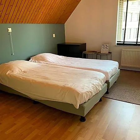 Velvique Hotel *